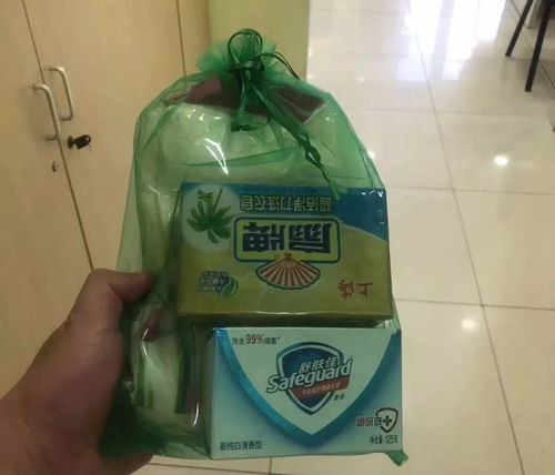 社區(qū)回饋顯真情，平江伙伴獲贈(zèng)愛(ài)心日用品